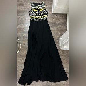 SHEIN Women's Black & Yellow Sleeveless Maxi Dress